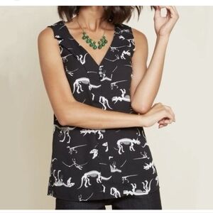 Plus size Modcloth Dinosaur collared tank blouse